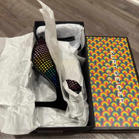 Kurt Geiger Regent Point Rainbow Embellished Crystal Ombré Mule Heels - Picture 15 of 16